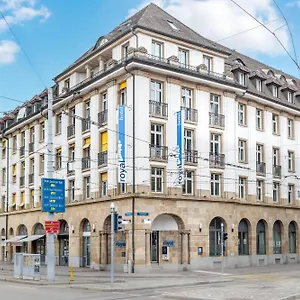 Royal - Urban Living 4*, Basel İsviçre